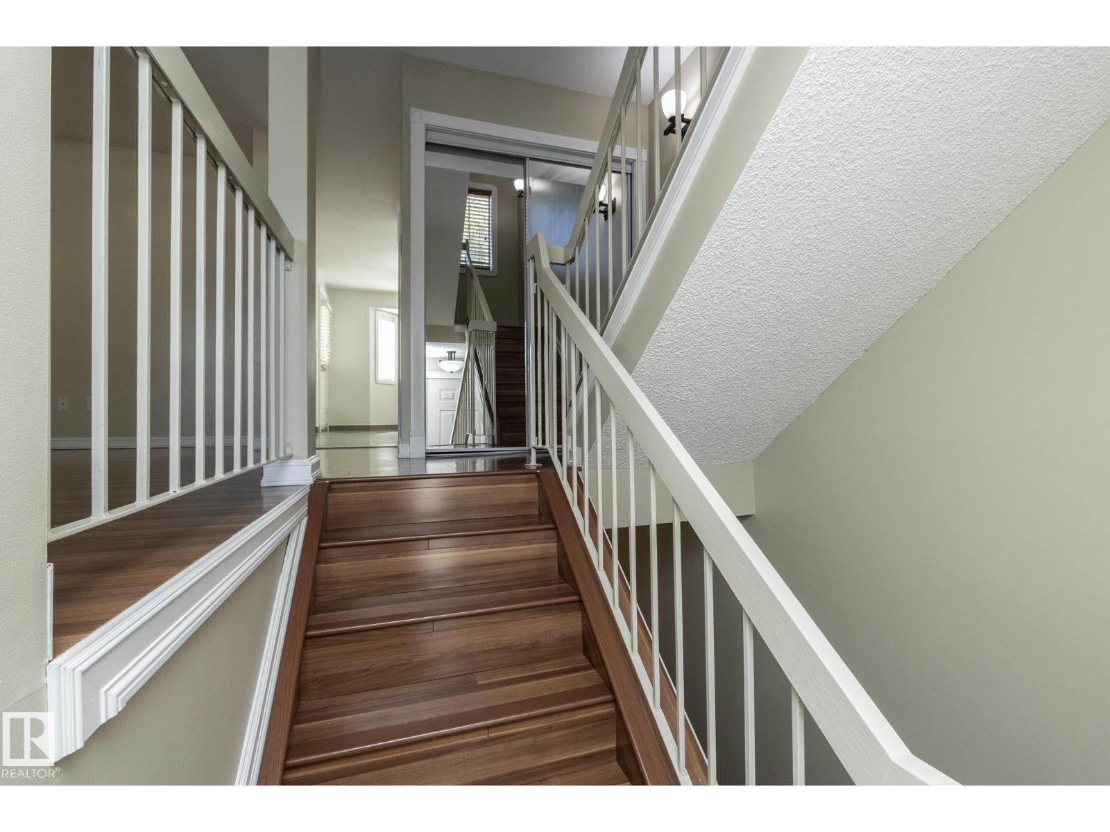 #11 9703 174 ST NW