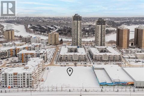 8490 106A Avenue NW Edmonton AB T5H0S8