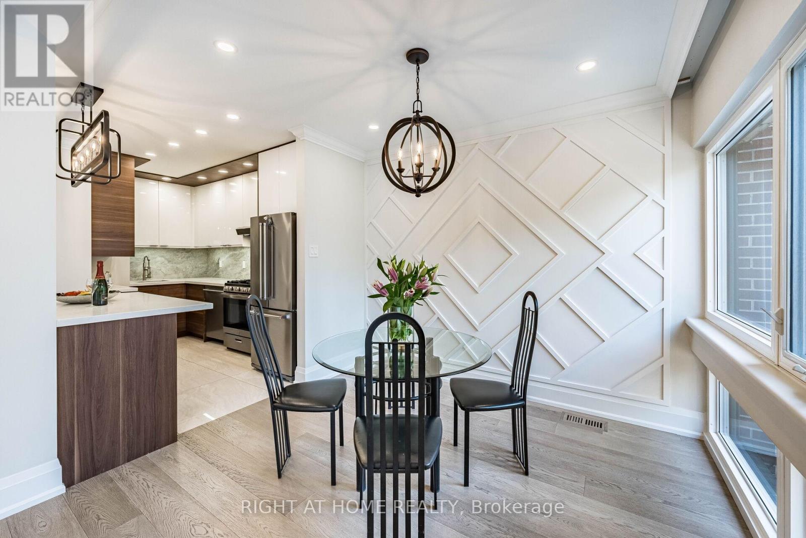 #5 - 1200 GRIPSHOLM ROAD
