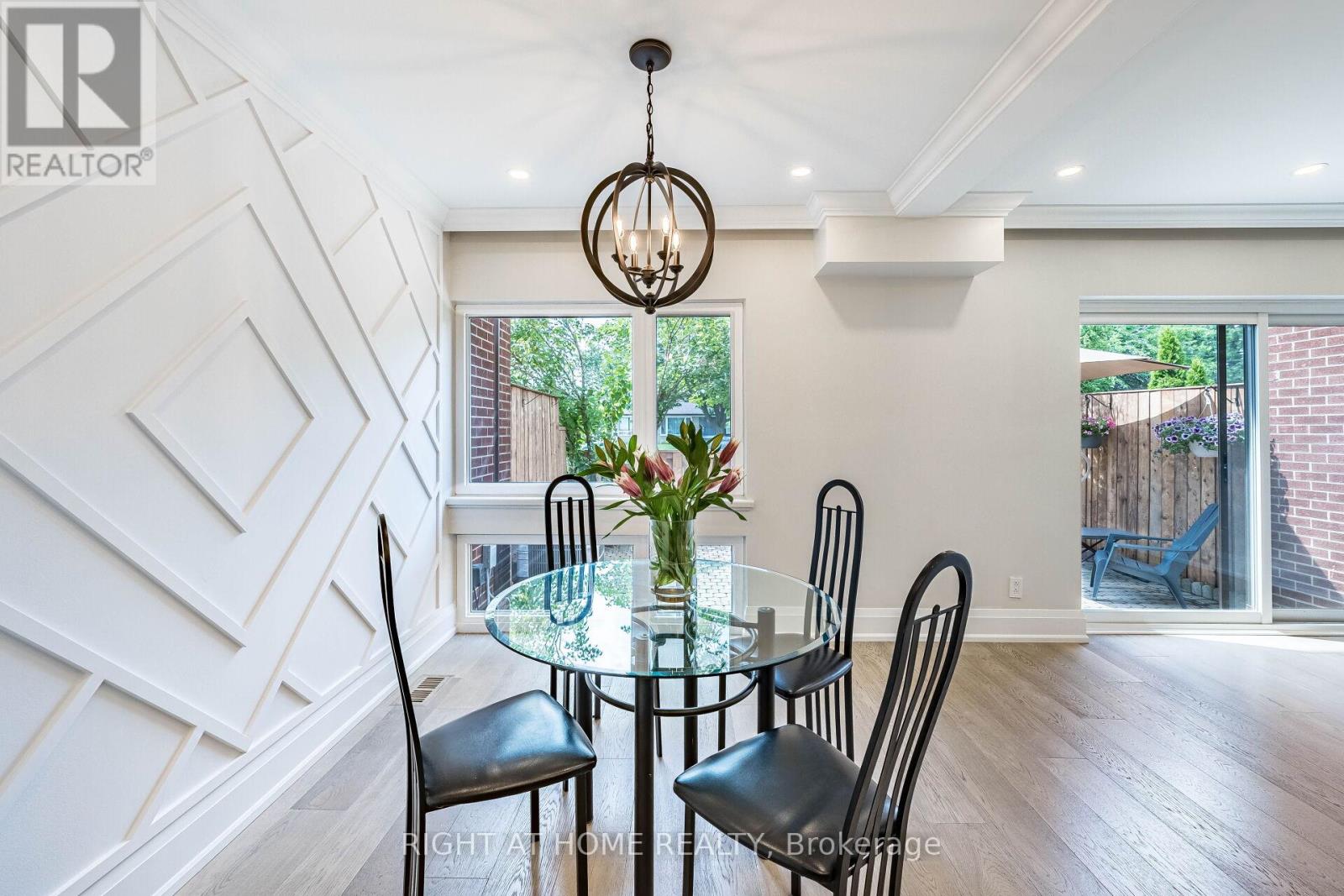 #5 - 1200 GRIPSHOLM ROAD