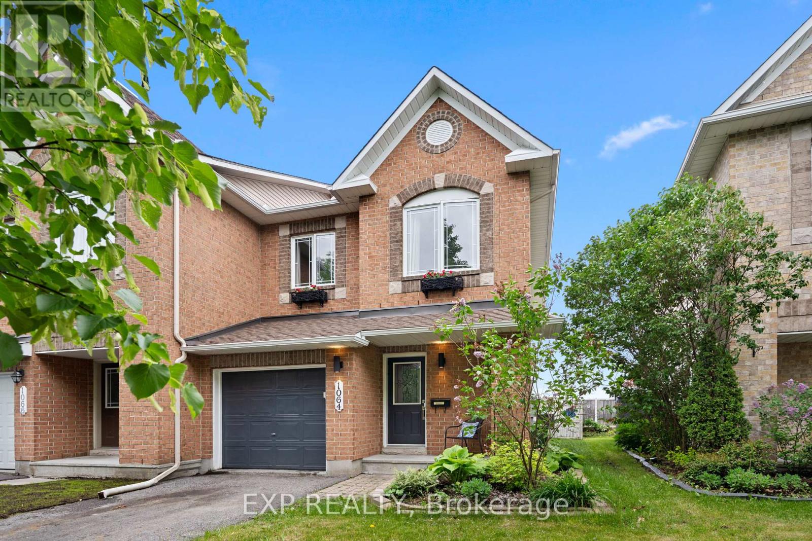 Photo 1 of 42 — 1064 CANDLEWOOD STREET, Ottawa, ON K4A5E9