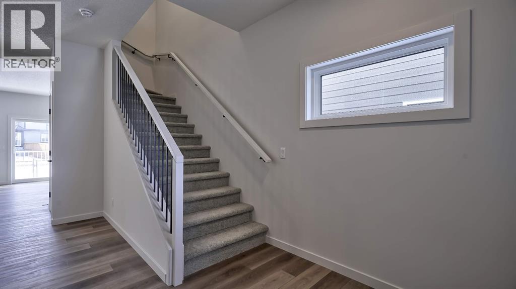 264 Legacy Glen Parade SE