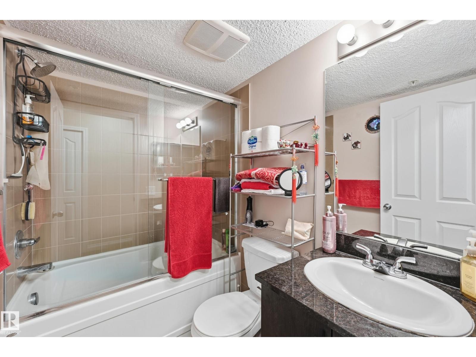 #207 1080 Mcconachie BV NW