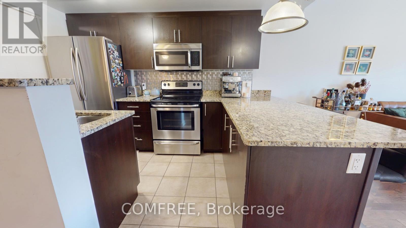 409 - 456 KING EDWARD AVENUE
