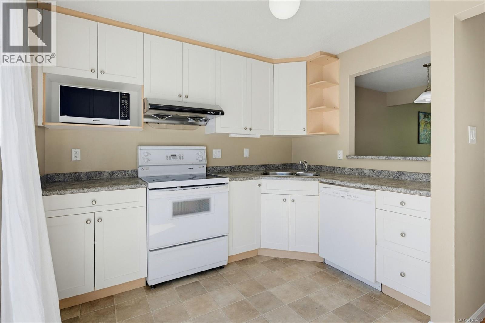 59 3987 Gordon Head Rd
