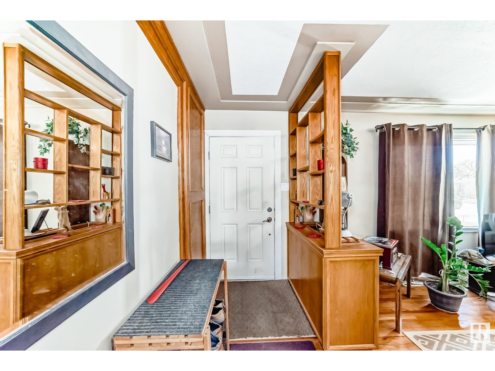 9222 154 ST NW