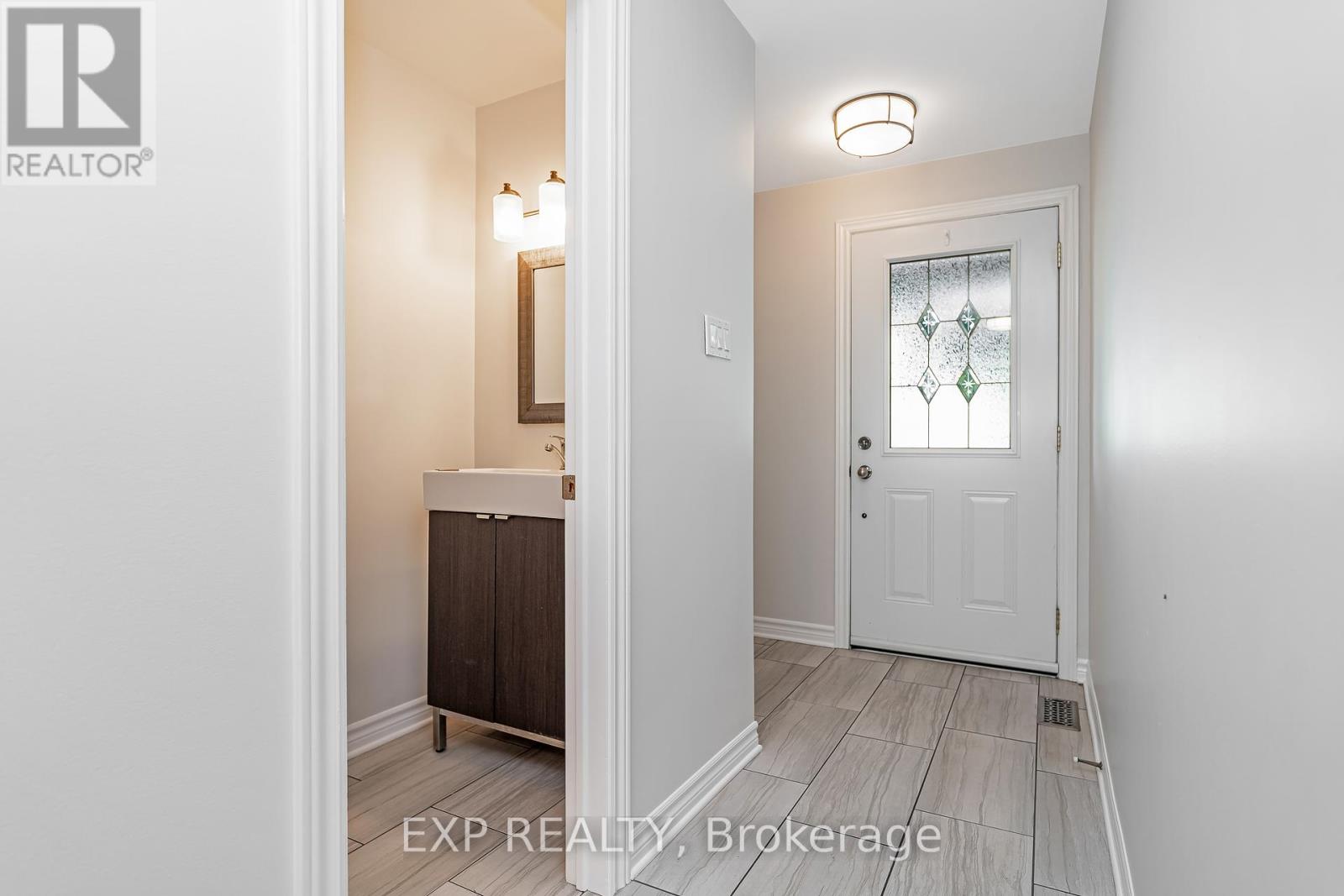 80 COOLSPRING CRESCENT