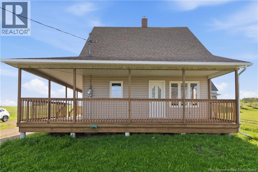 Photo 1 of 17 — 380 Rue Centrale Street, Memramcook, NB E4K3S5