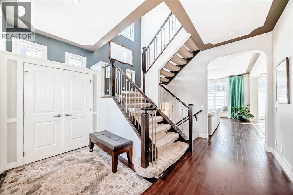 274 Kingsbury View SE