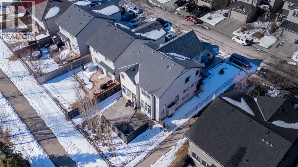 274 Kingsbury View SE