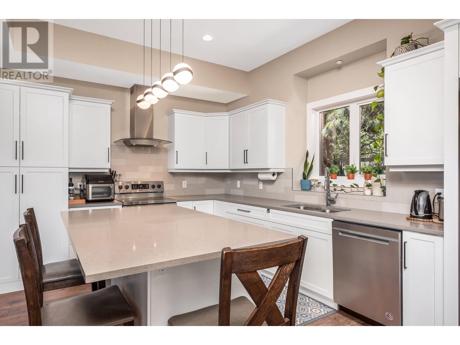 2893 Robinson Road Unit# 7