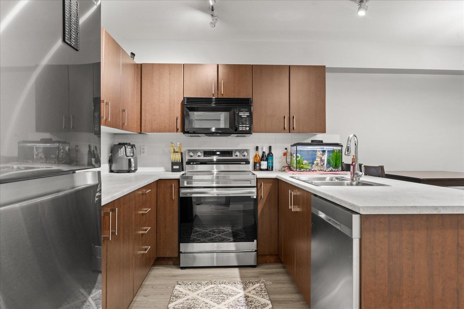 101 45555 YALE ROAD|Chilliwack Proper South