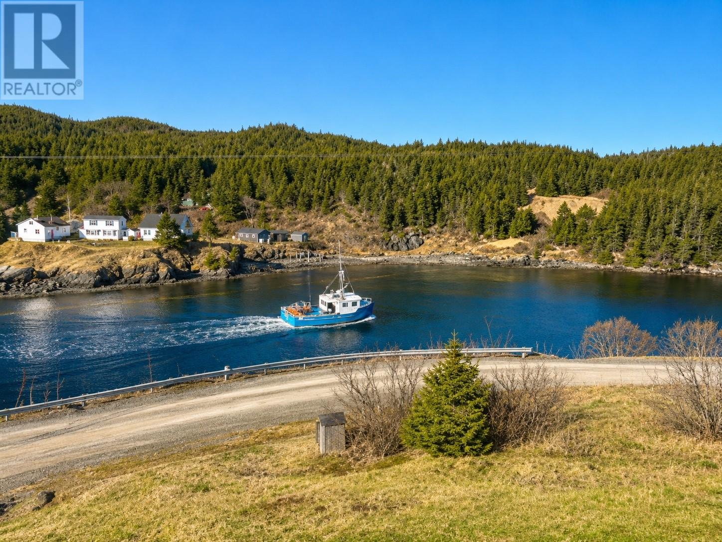 14 Beachy Cove Road