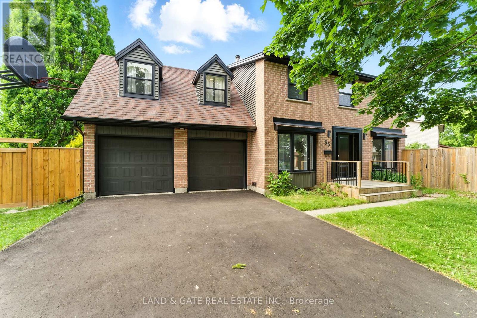 35 ASPEN VALLEY CRESCENT
