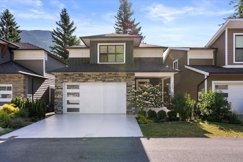 765 ASPEN LANE|Harrison Hot Springs Harrison Hot Springs BC V0M1K0