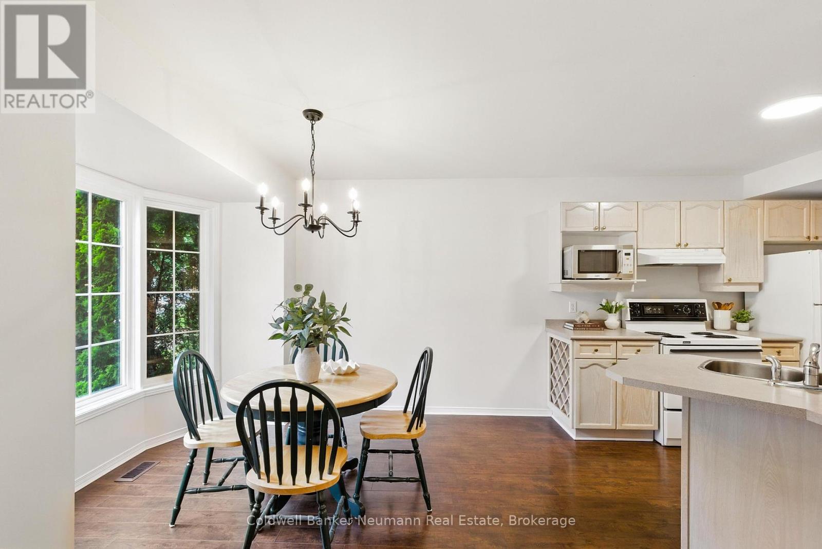 17 - 235 SAGINAW PARKWAY