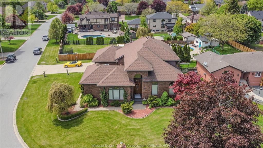 172 POINTE WEST