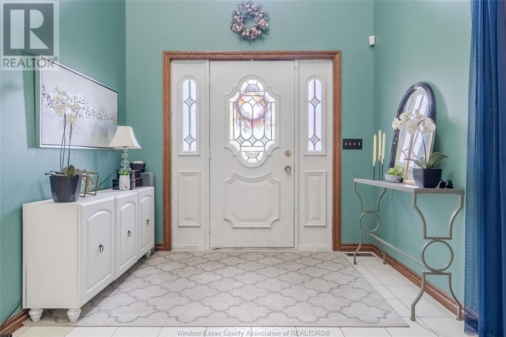 172 POINTE WEST