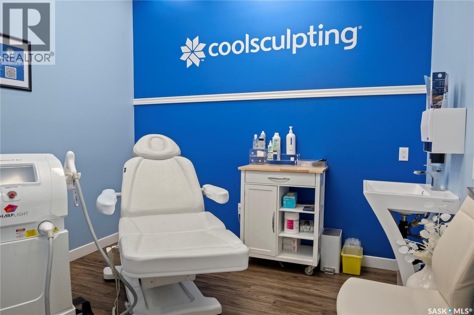 394 University Park DRIVE