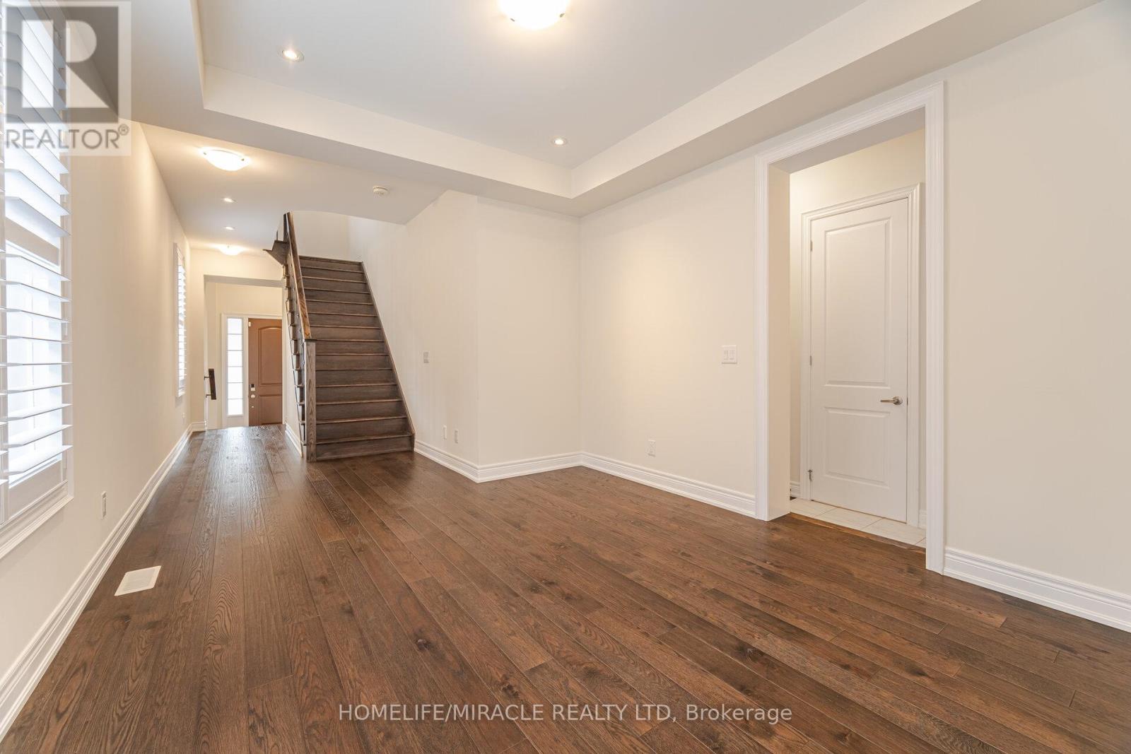 30 GILLIVARY DRIVE