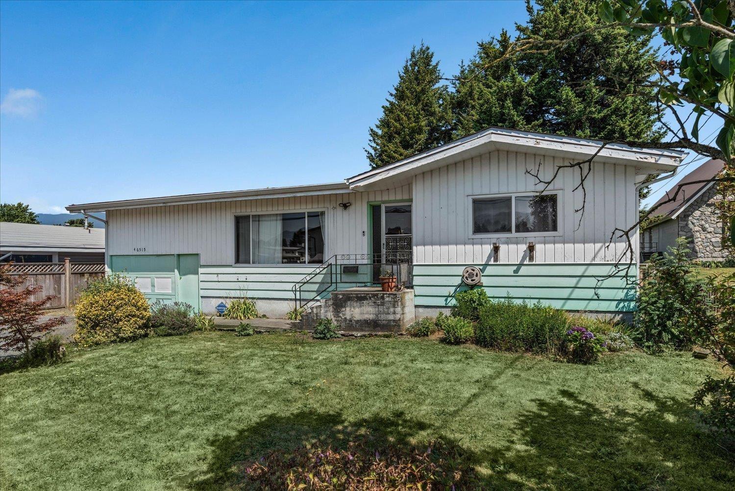 46515 CHILLIWACK CENTRAL ROAD|Chilliwack Proper South