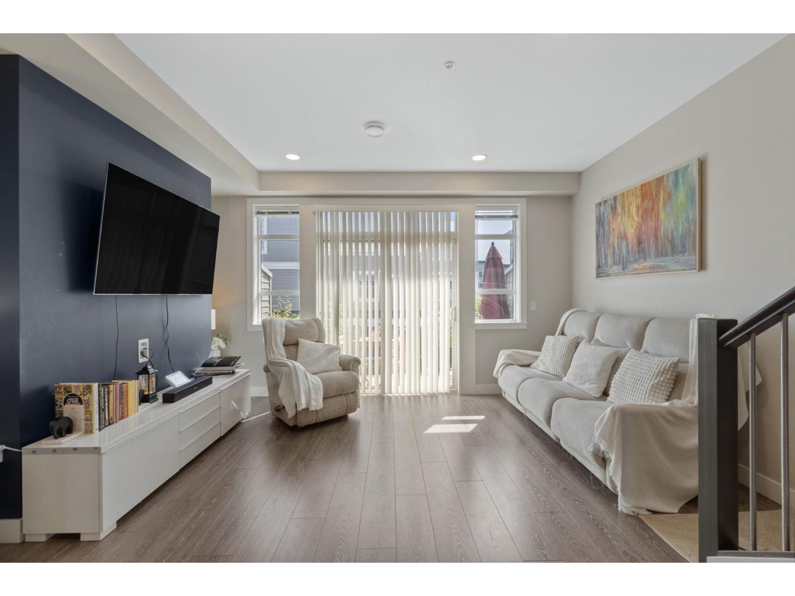 75 8413 MIDTOWN WAY|Chilliwack Proper South