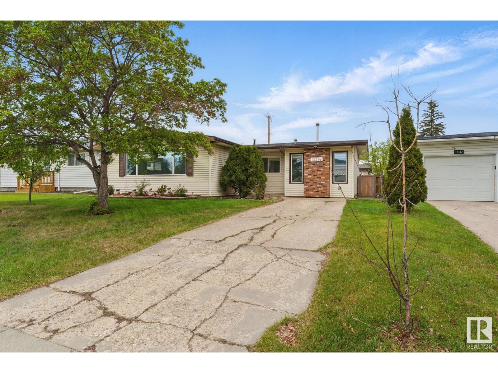 13316 136 AV NW