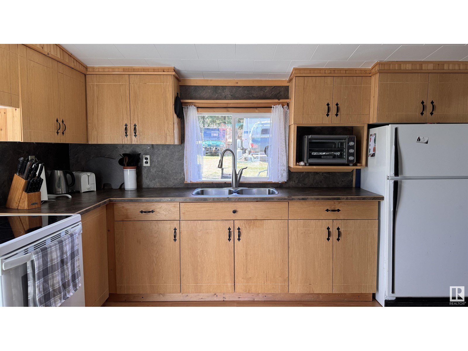 #310 11121 TWP RD