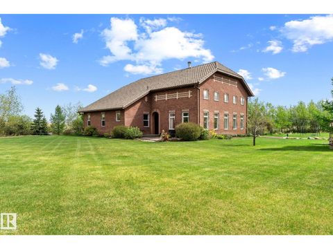 53341 HWY 21 Rural Strathcona County AB T8A4V1