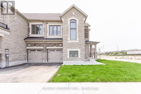 215 HAYRAKE STREET Brampton (Snelgrove) ON L6Z0A2