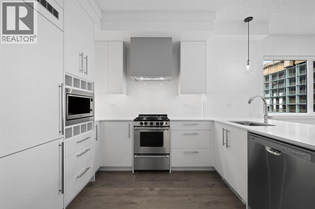 202, 8370 Broadcast Avenue SW