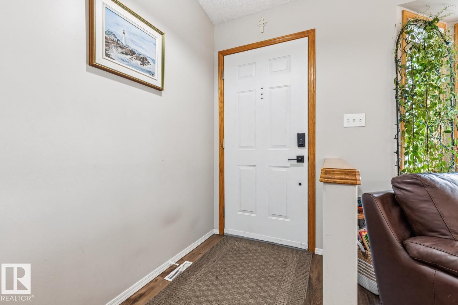 3623 30 ST NW
