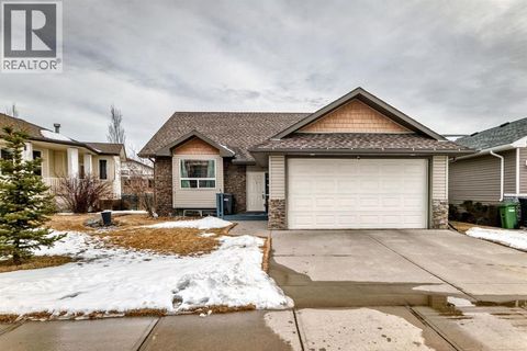 126 Strathmore Lakes Bend Strathmore AB T1P1Y7
