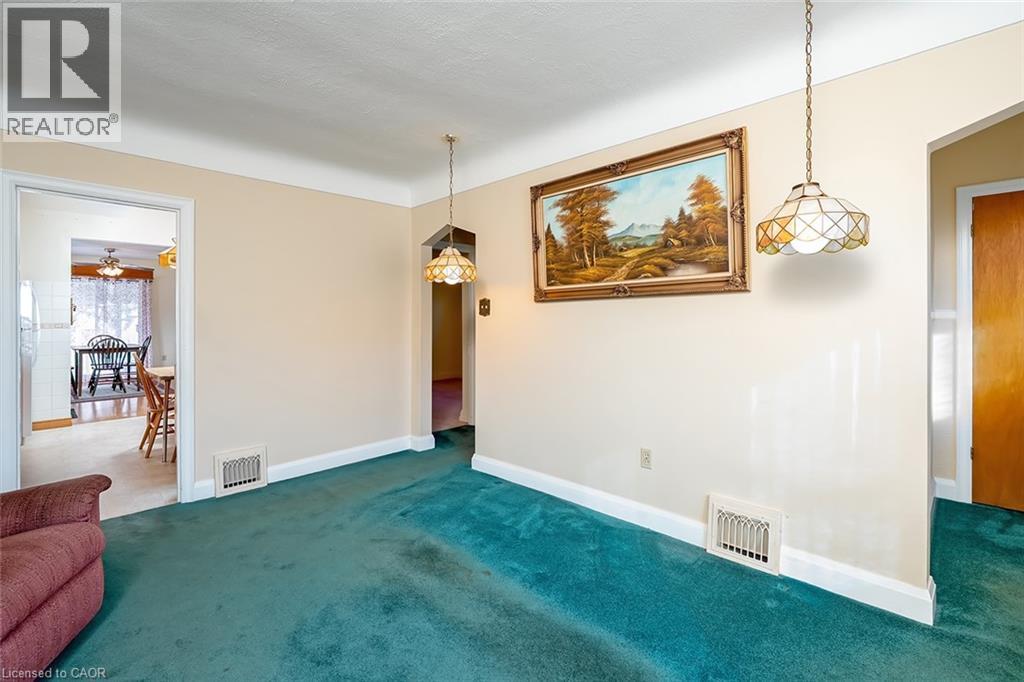 162 EAST 18TH Street