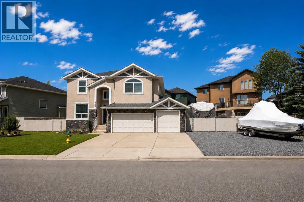 184 Magenta Crescent