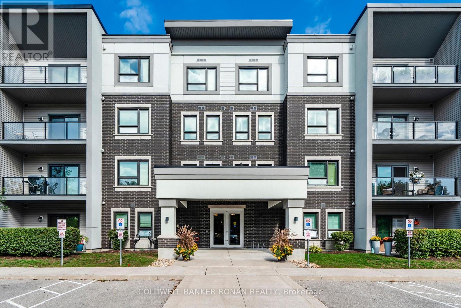 103 - 69 BOYNE STREET N