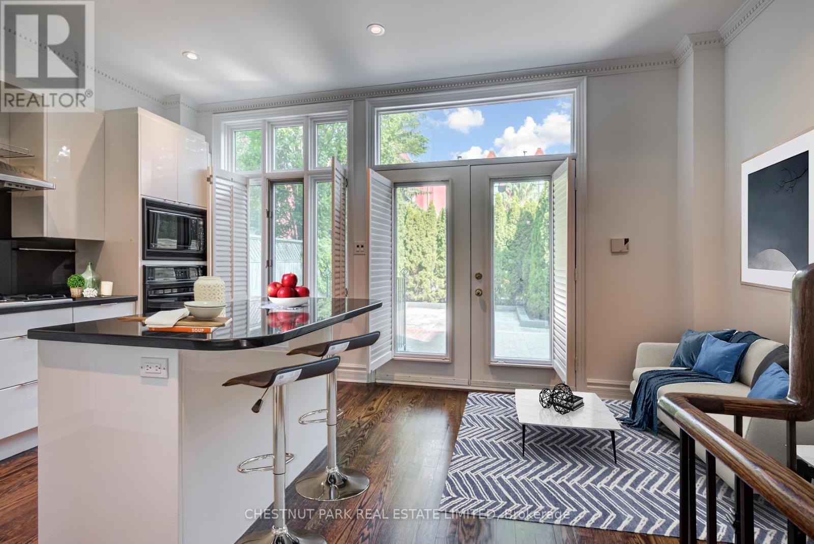28 MARLBOROUGH AVENUE