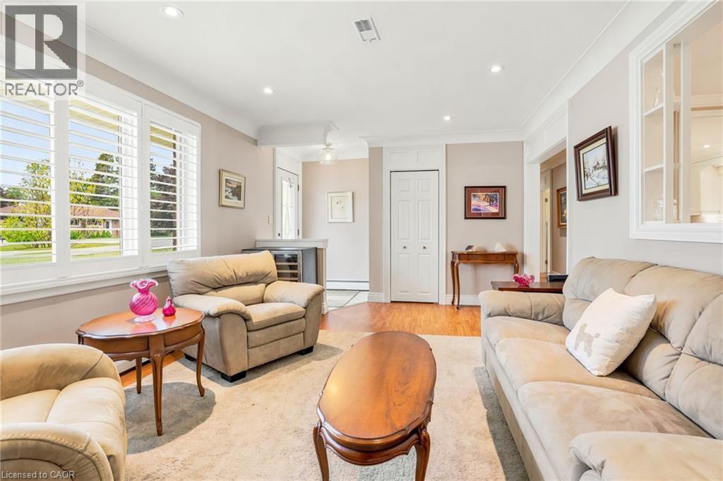 6 STEWART Drive