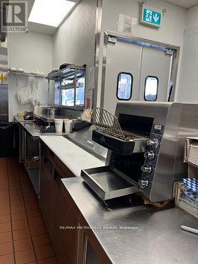 A010 - 4543 KINGSTON ROAD