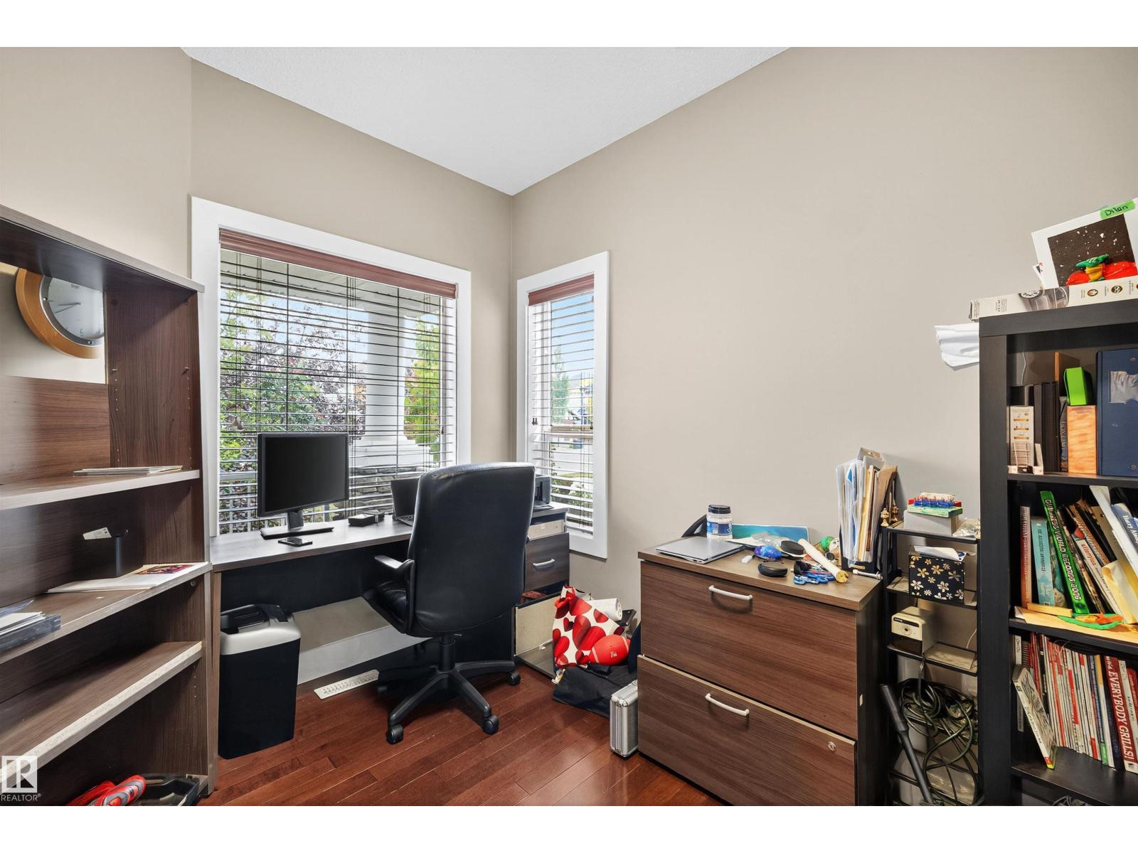 520 STEWART CR SW