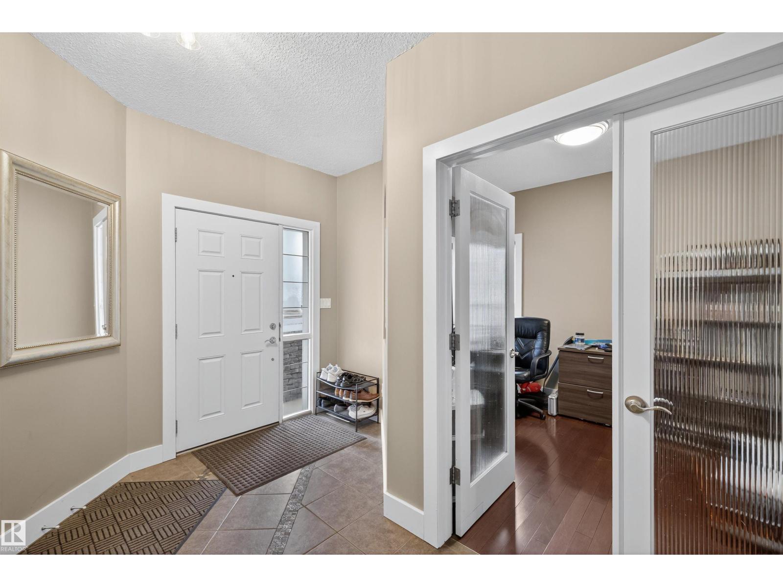 520 STEWART CR SW