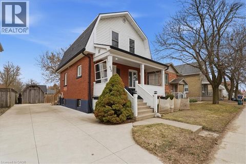 608 ONTARIO Street Stratford ON N5A3J5