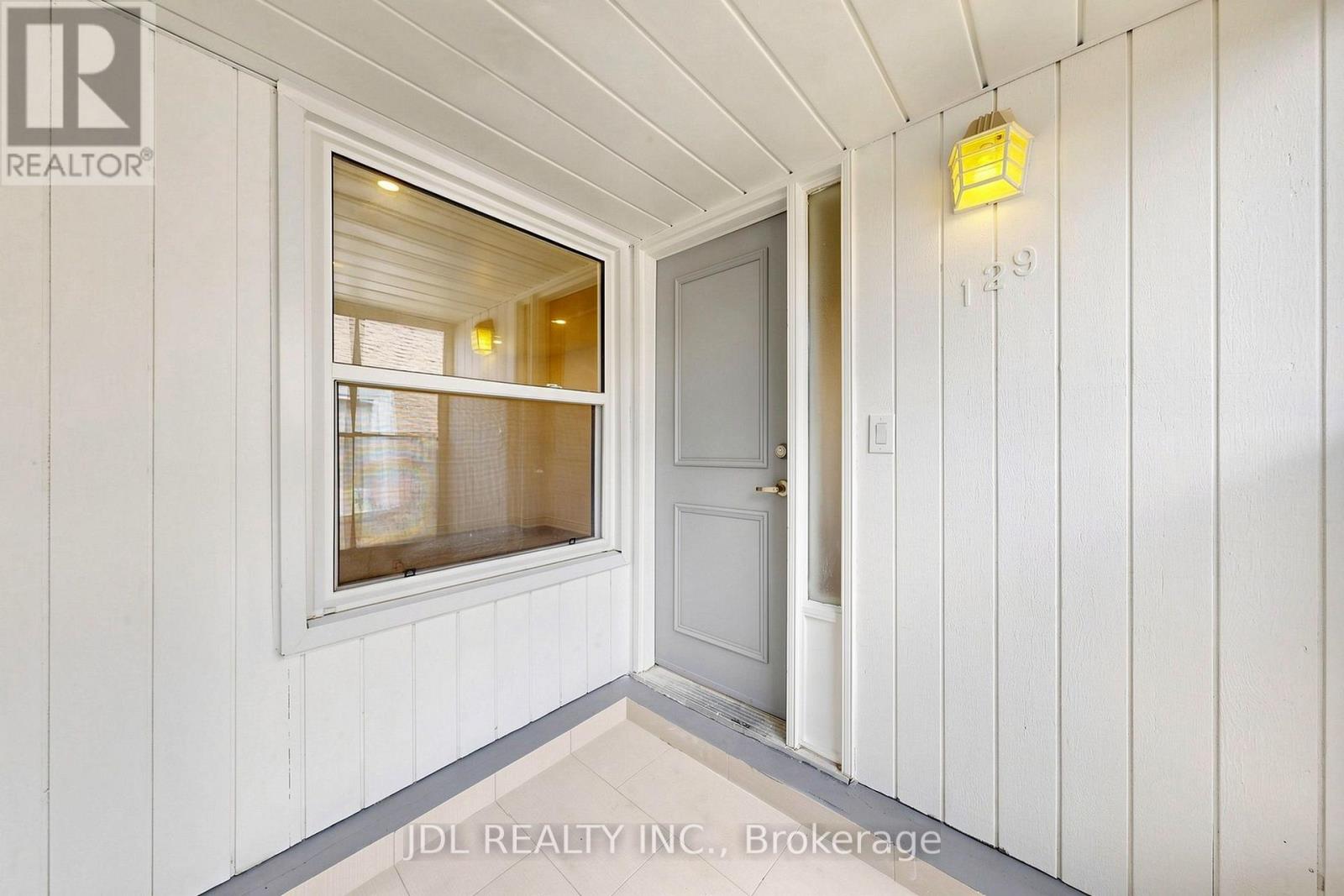 129 APPLEBY CRESCENT