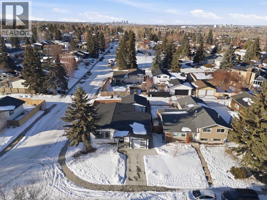 428 Queen Anne Way SE