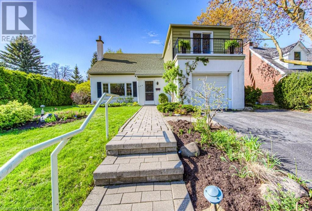 202 FORSYTH Drive