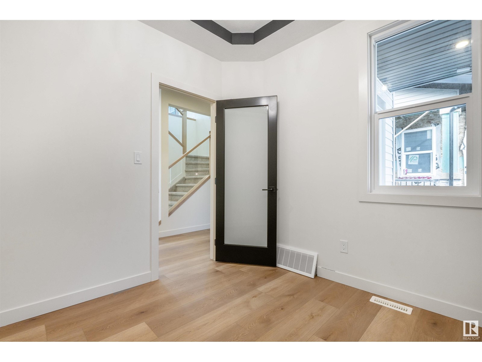 97 ELDRIDGE PT