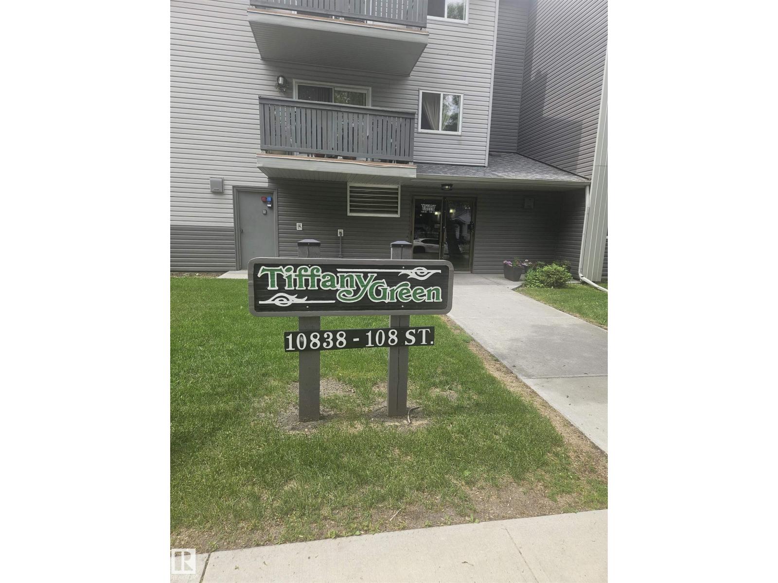 #206 10838 108 street NW