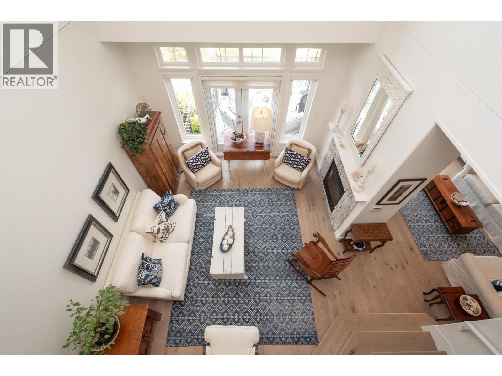 43 POINT TERRACE