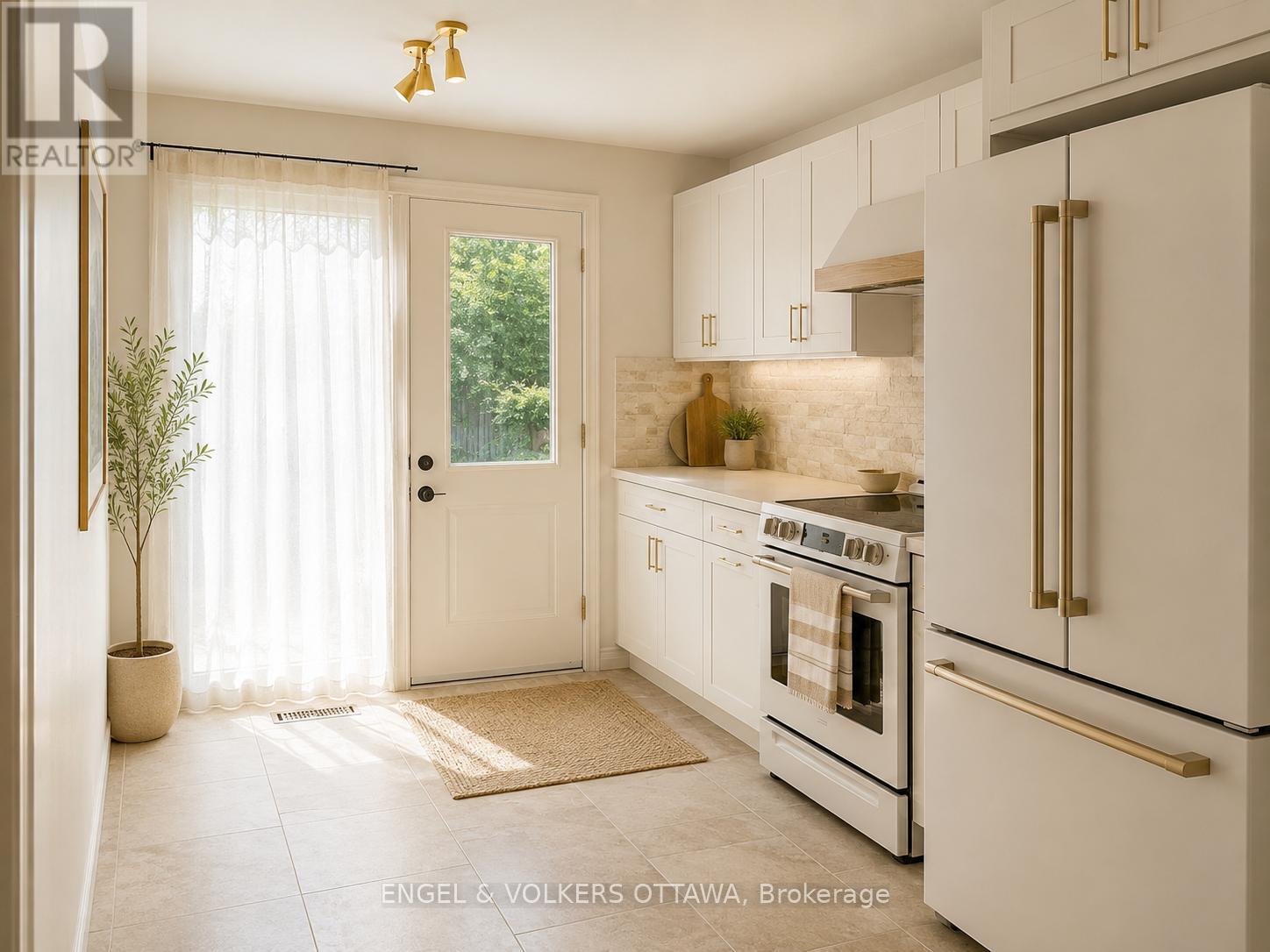 65 - 2063 JASMINE CRESCENT
