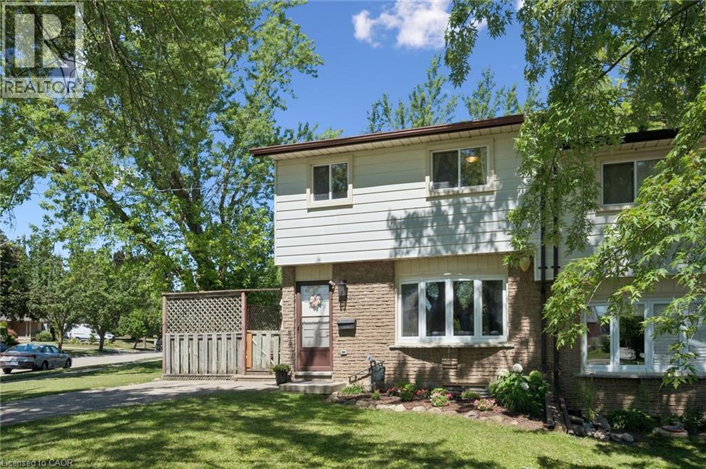 54 ELLIS Crescent Unit# A